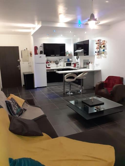 Appartement Vue Mer Avec Parking Ajaccio (Corsica) Exterior foto