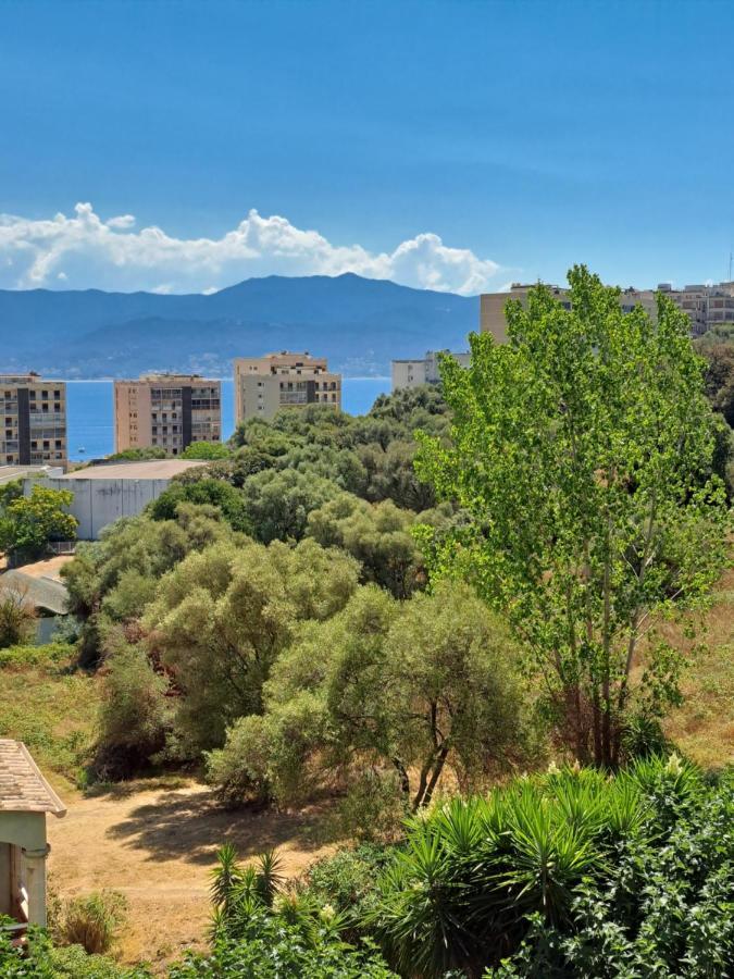 Appartement Vue Mer Avec Parking Ajaccio (Corsica) Exterior foto